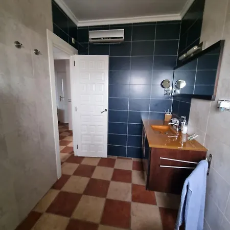 Privado 7 Min De La Playa Piscina Wifi Parking Aire Barbacoa Grupos