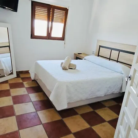Privado 7 Min De La Playa Piscina Wifi Parking Aire Barbacoa Grupos Tatil Evi *