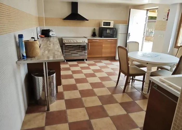 Privado 7 Min De La Playa Piscina Wifi Parking Aire Barbacoa Grupos *